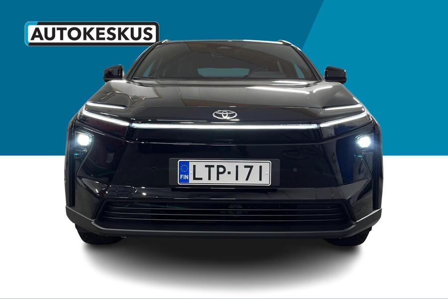 Toyota bZ4X vaihtoauto