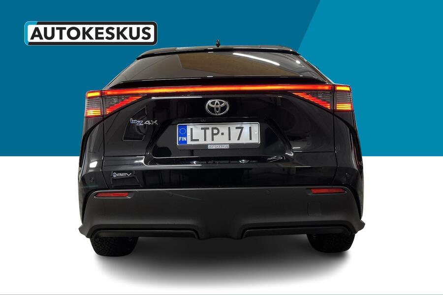 Toyota bZ4X vaihtoauto