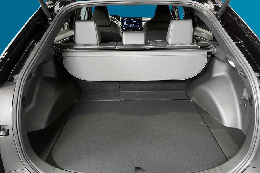 Toyota bZ4X vaihtoauto