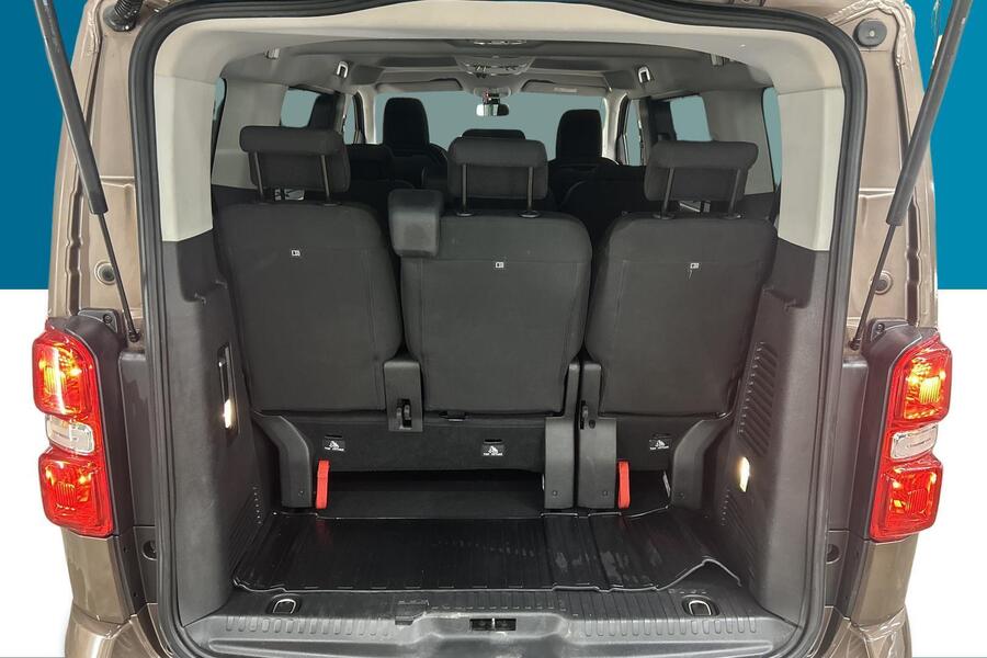 Toyota Proace Verso vaihtoauto