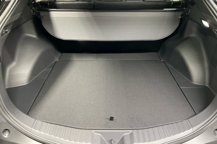 Toyota bZ4X vaihtoauto