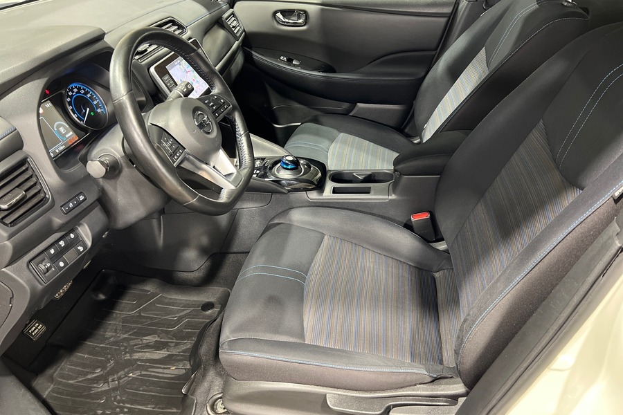 Nissan Leaf vaihtoauto