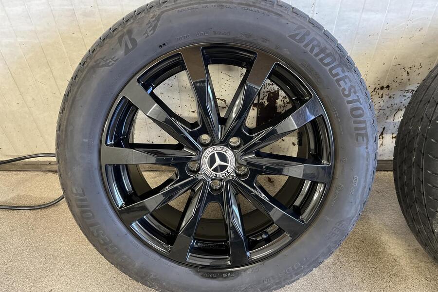 Mercedes-Benz EQB vaihtoauto