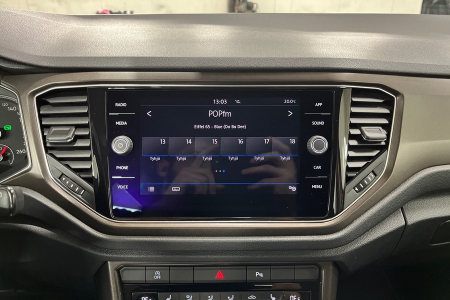 Volkswagen T-Roc vaihtoauto