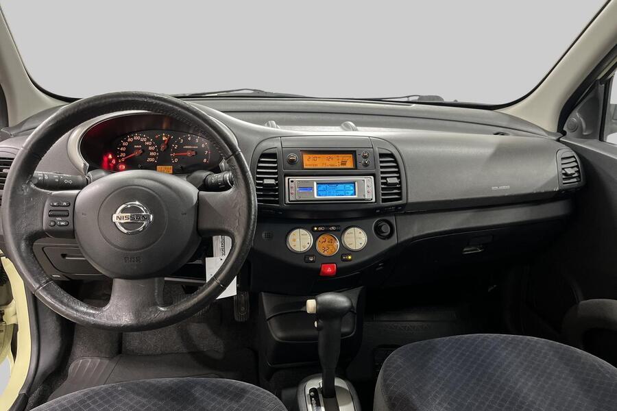 Nissan Micra vaihtoauto