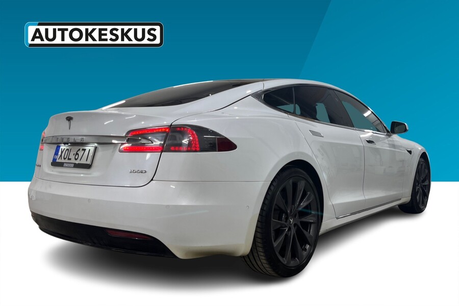 Tesla Model S vaihtoauto