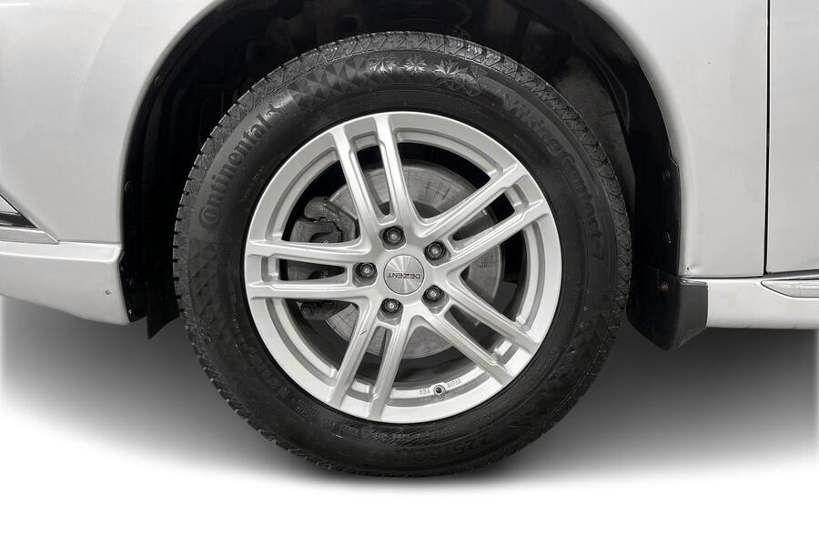 Mitsubishi Outlander PHEV vaihtoauto