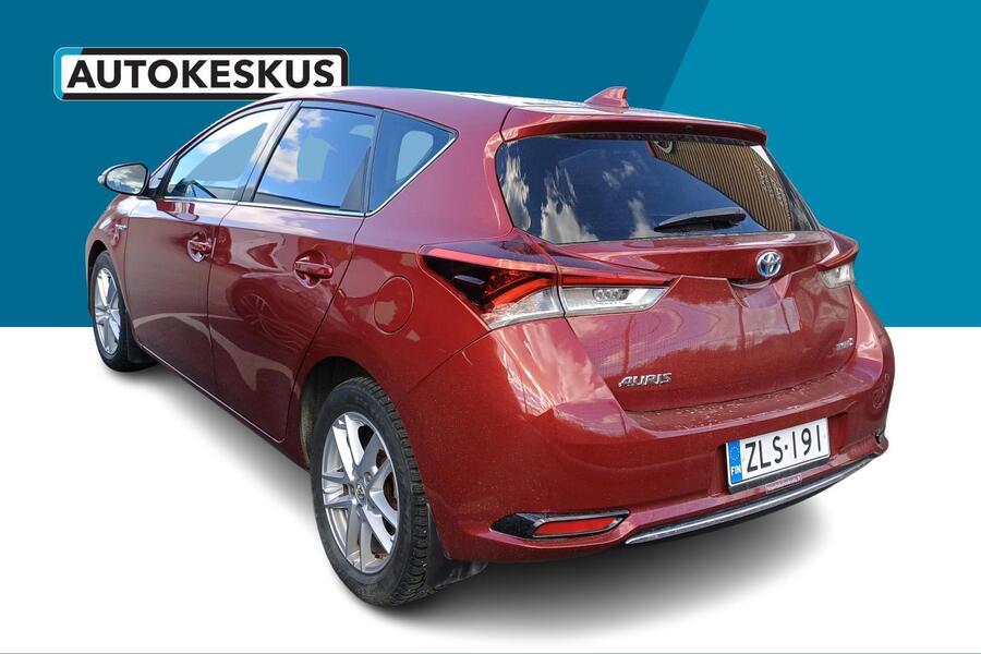 Toyota Auris vaihtoauto