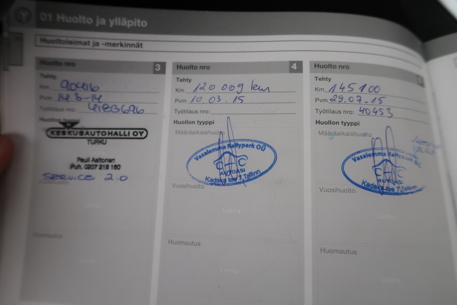 Volvo V70 vaihtoauto