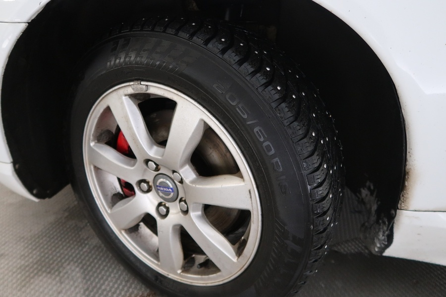 Volvo V70 vaihtoauto