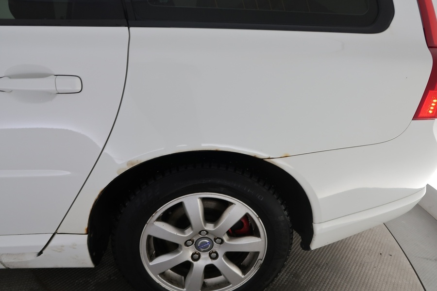 Volvo V70 vaihtoauto