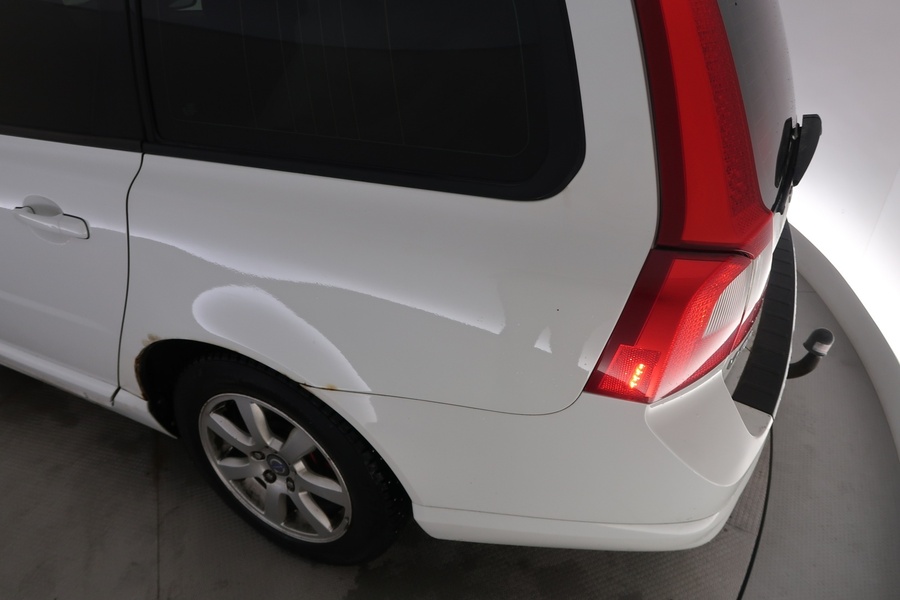 Volvo V70 vaihtoauto