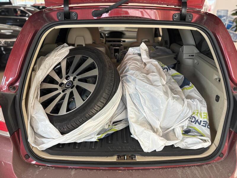 Volvo V70 vaihtoauto