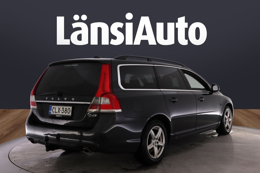 Volvo V70 vaihtoauto