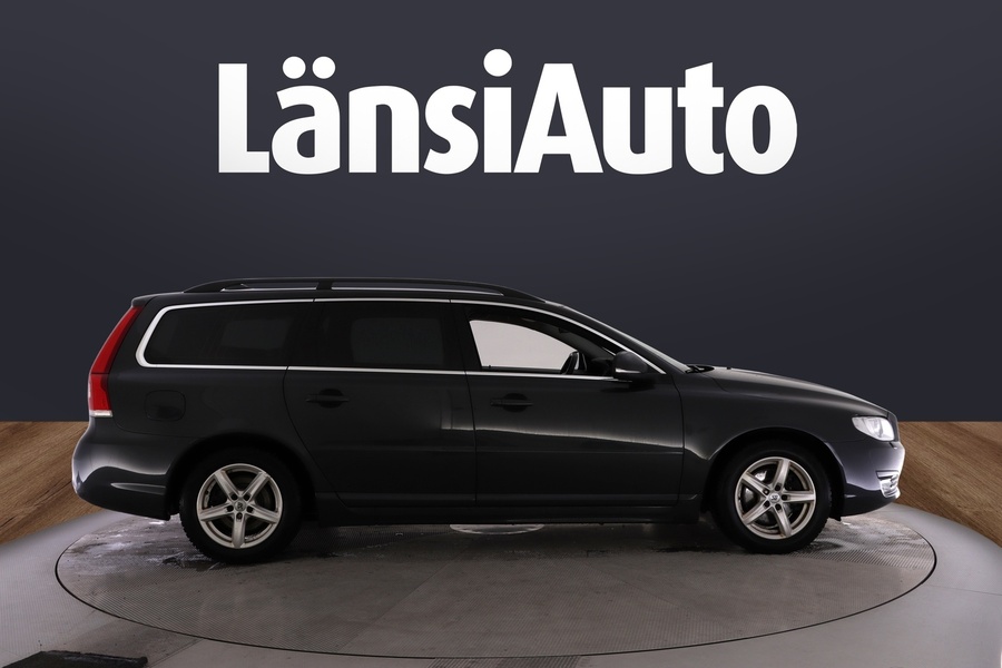 Volvo V70 vaihtoauto