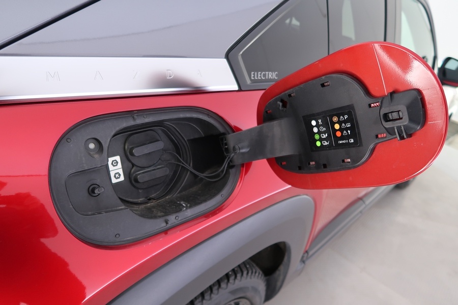 Mazda MX-30 vaihtoauto