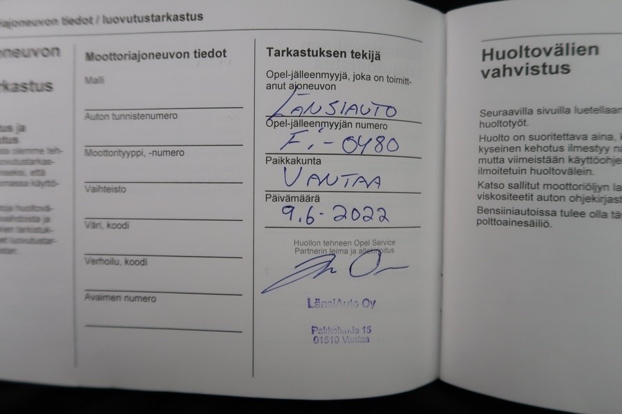 Opel Astra vaihtoauto