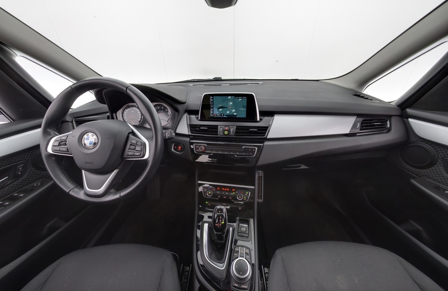 BMW 218 vaihtoauto