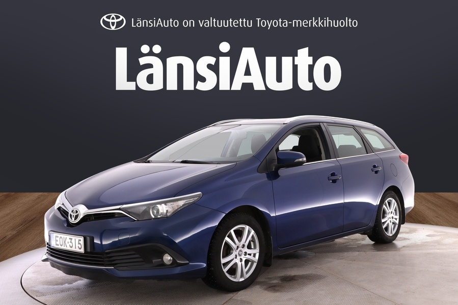 Toyota Auris vaihtoauto