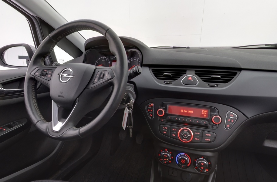 Opel Corsa vaihtoauto