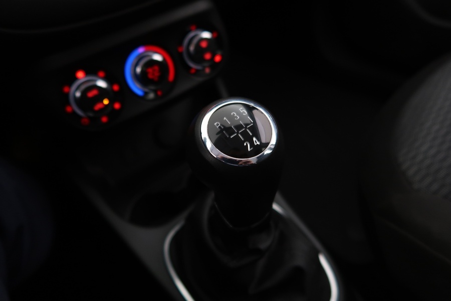 Opel Corsa vaihtoauto