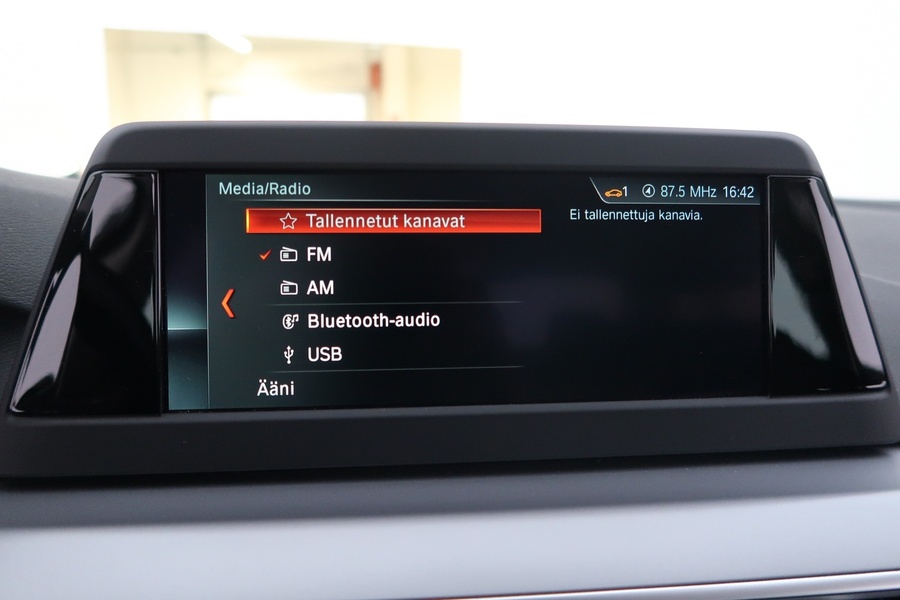BMW 518 vaihtoauto