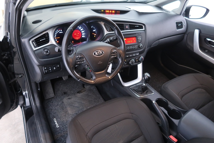 Kia Ceed vaihtoauto