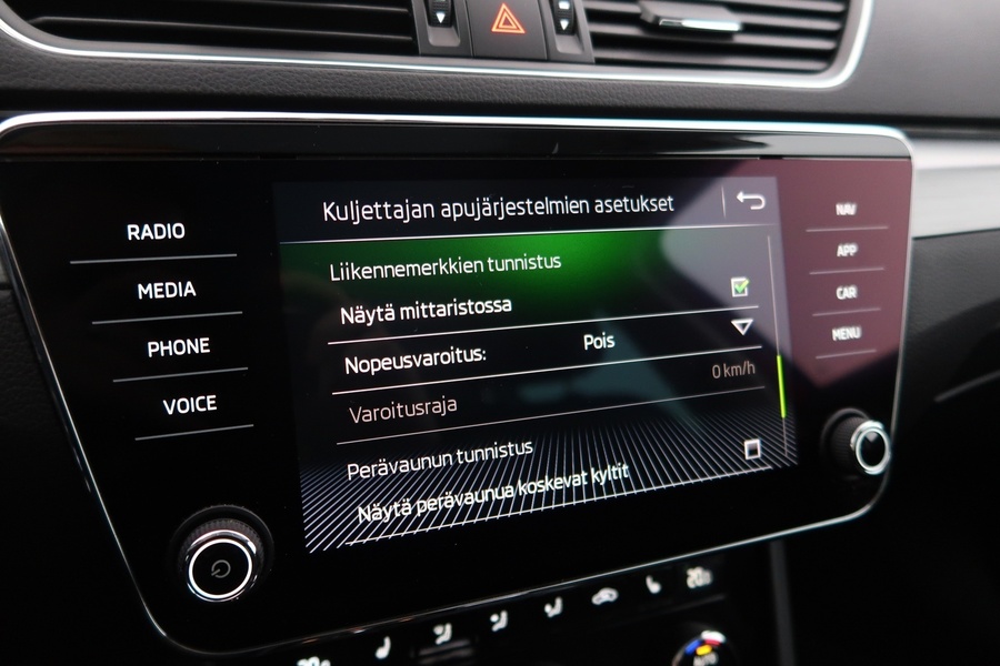 Skoda Superb vaihtoauto