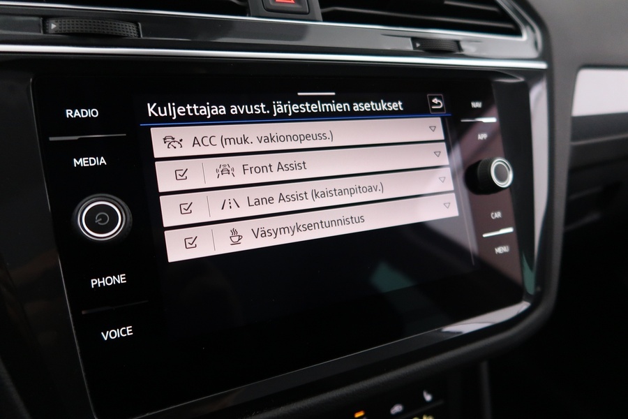 Volkswagen Tiguan vaihtoauto