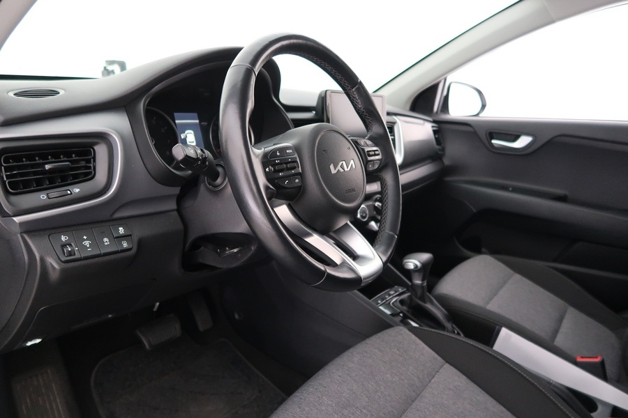 Kia Stonic vaihtoauto