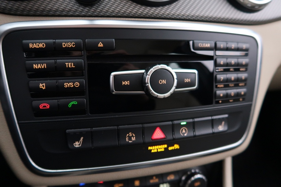 Mercedes-Benz GLA vaihtoauto