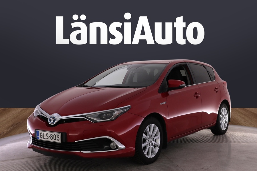 Toyota Auris vaihtoauto