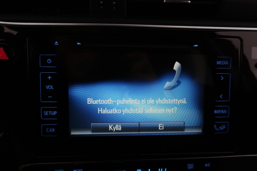 Toyota Auris vaihtoauto