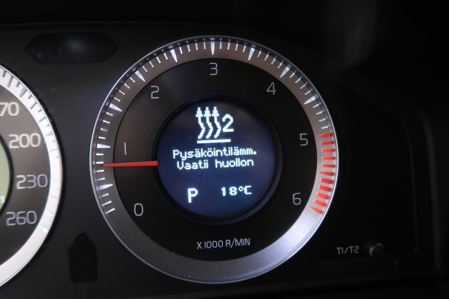 Volvo V70 vaihtoauto