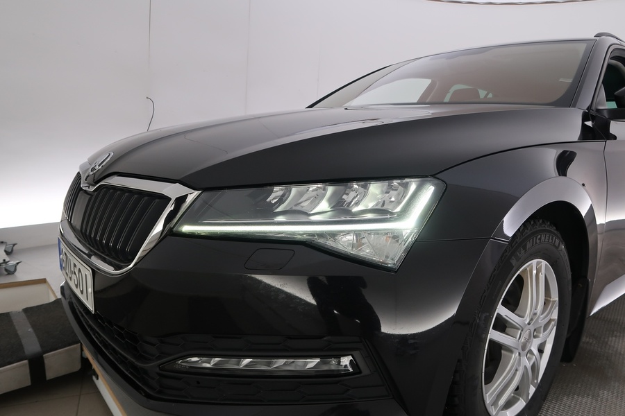 Skoda Superb vaihtoauto