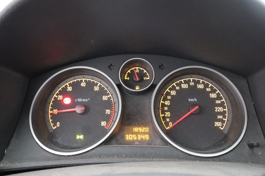 Opel Astra vaihtoauto