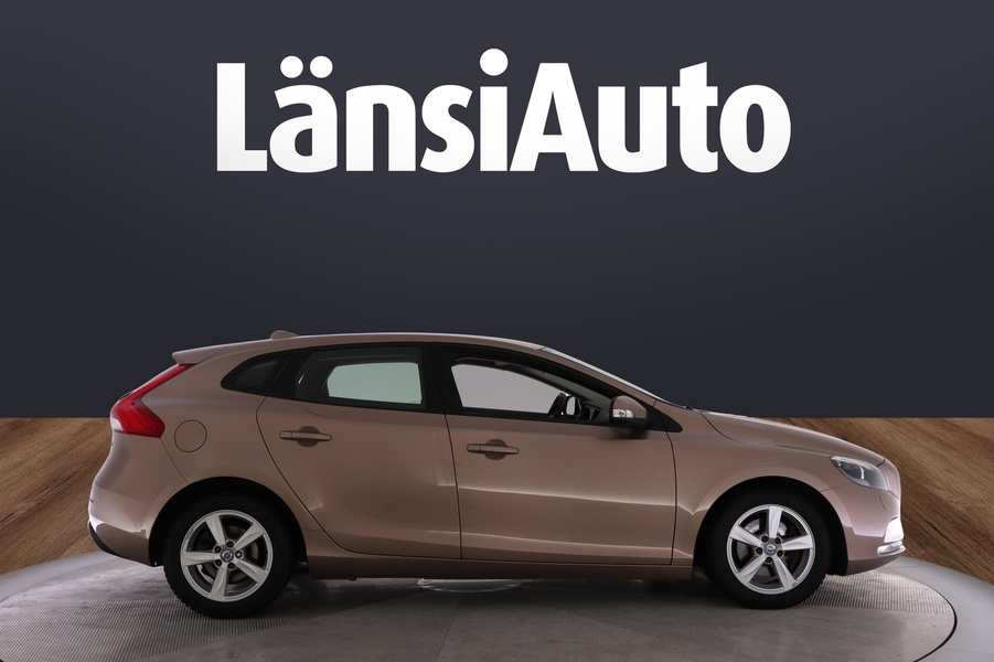 Volvo V40 vaihtoauto