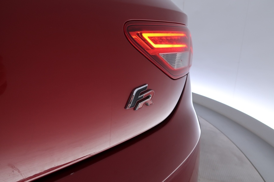 SEAT Leon vaihtoauto