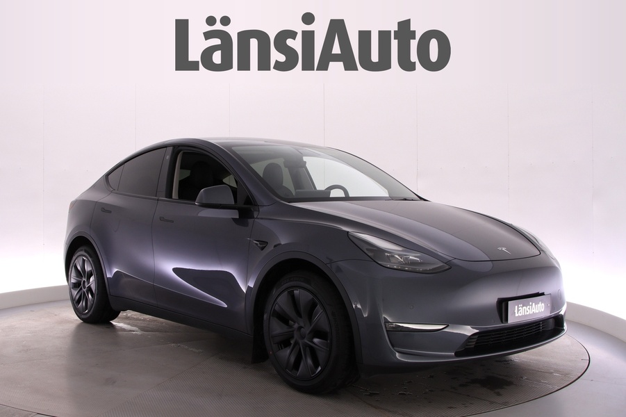 Tesla Model Y vaihtoauto