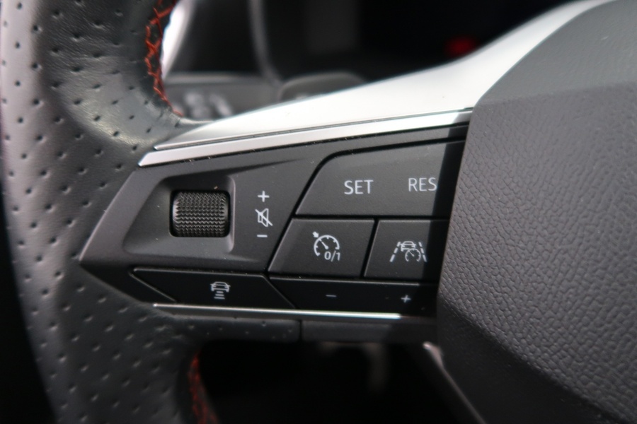 SEAT Leon vaihtoauto