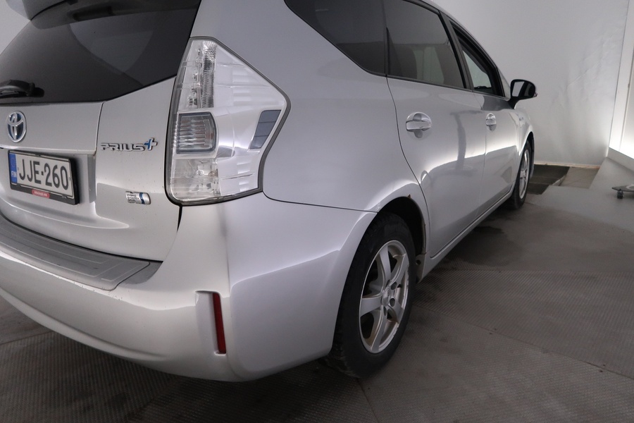 Toyota Prius+ vaihtoauto