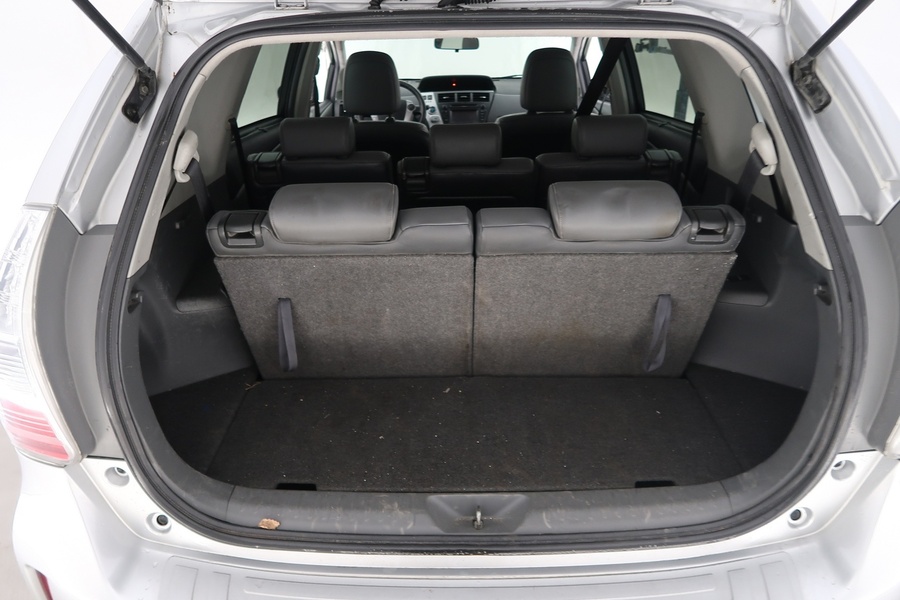 Toyota Prius+ vaihtoauto