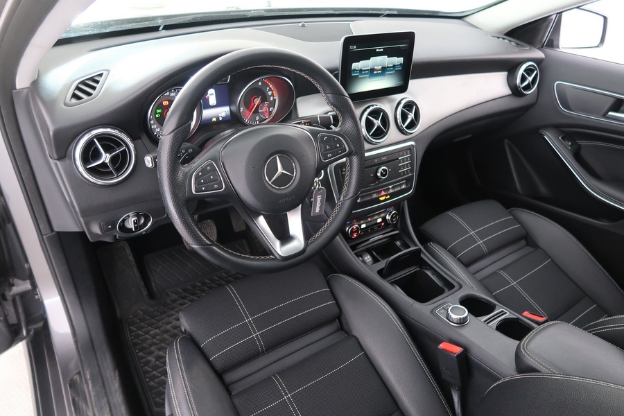Mercedes-Benz GLA vaihtoauto
