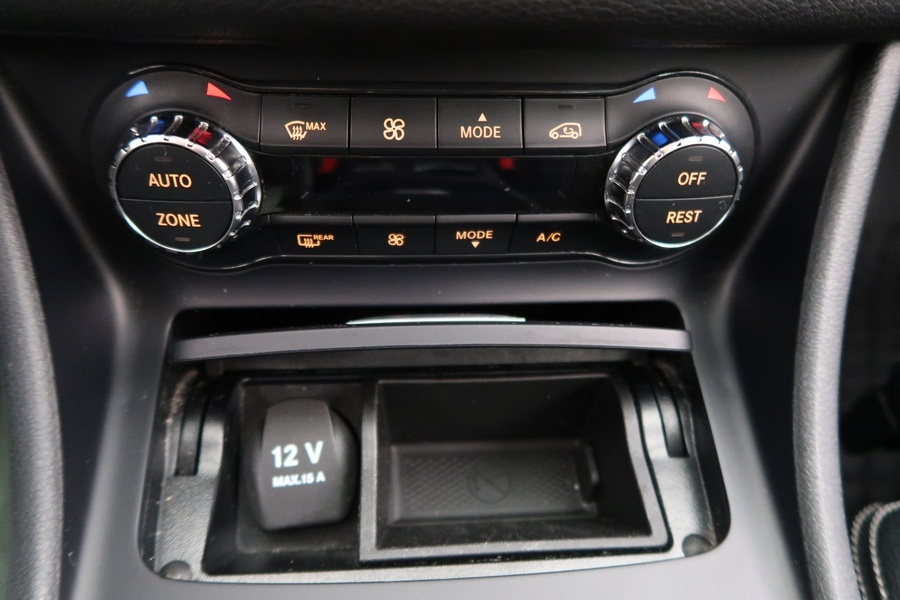 Mercedes-Benz GLA vaihtoauto