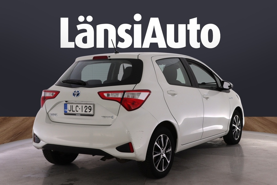 Toyota Yaris vaihtoauto