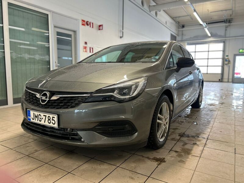 Opel Astra vaihtoauto