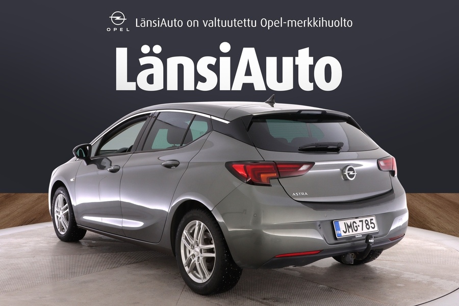 Opel Astra vaihtoauto