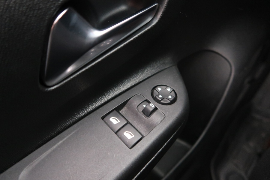 Opel Corsa-e vaihtoauto