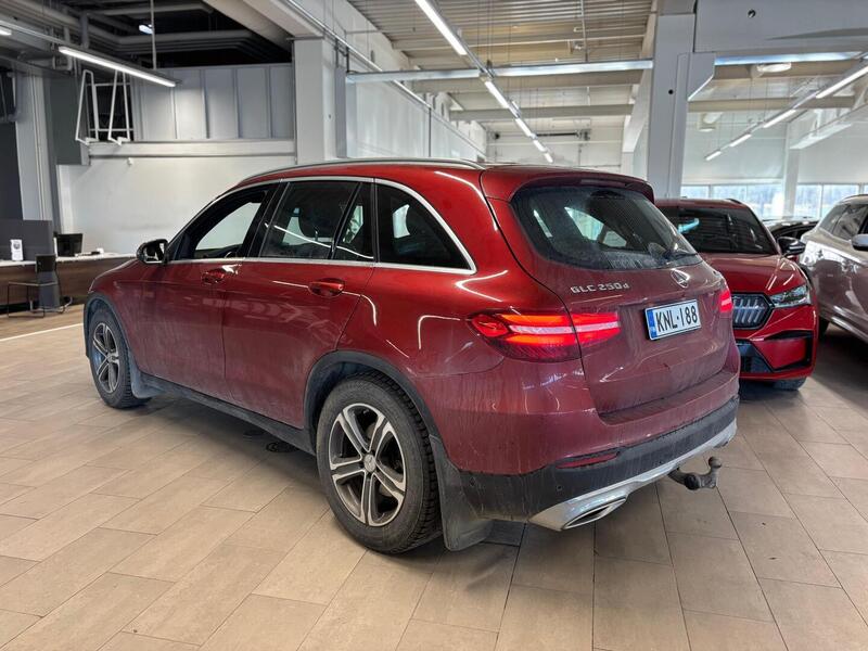 Mercedes-Benz GLC vaihtoauto