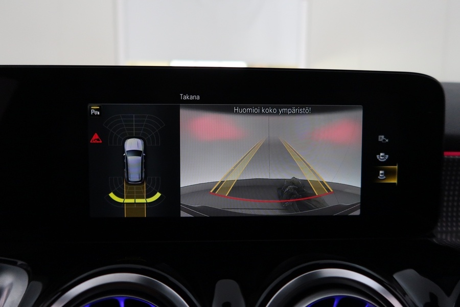 Mercedes-Benz EQB vaihtoauto